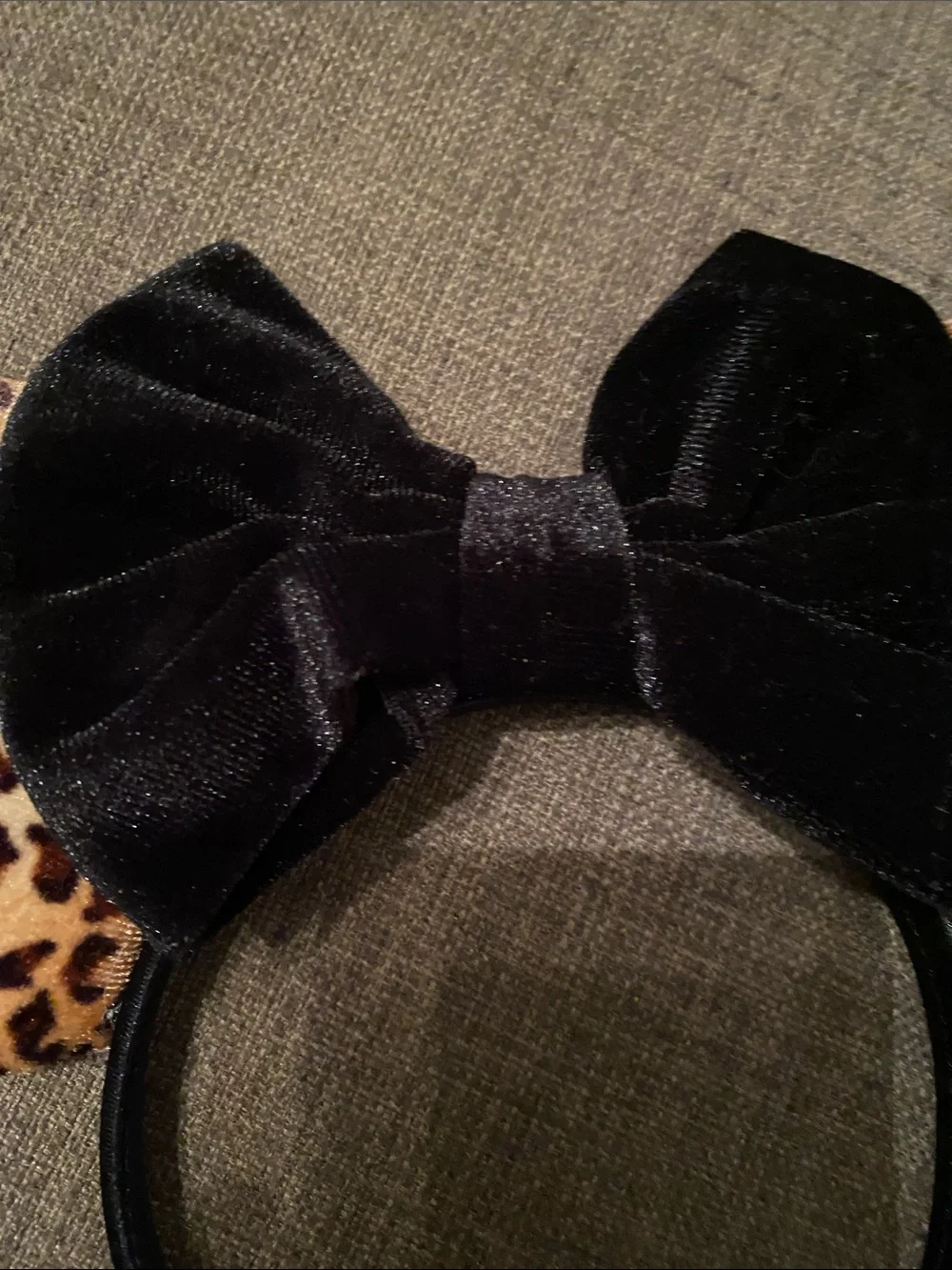 Disney Safari Leopard Print Minnie Ears Headband with Black Bow